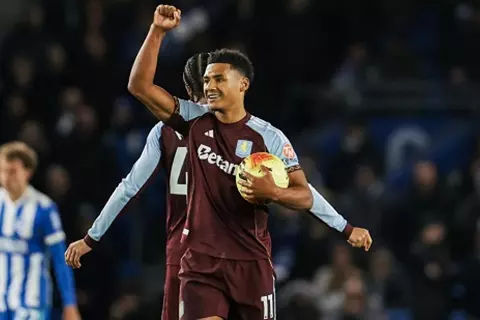 الدوري الإنجليزي.. أستون فيلا يواصل الانتفاضة.. وبالاس يقترب من المربع الذهبي